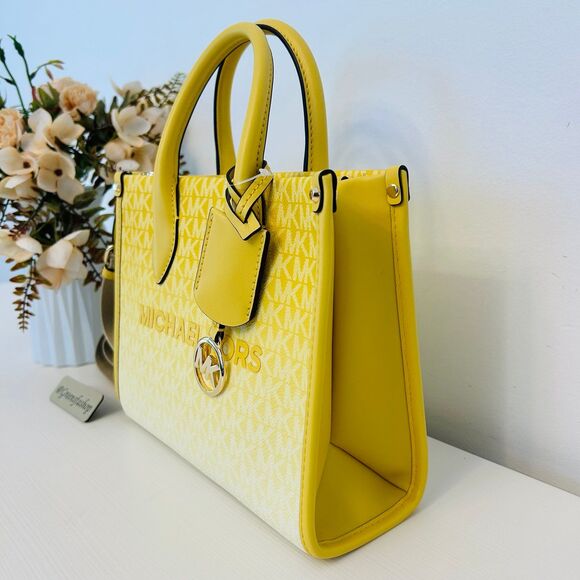 Michael Kors Mirella Small Ombré Signature Logo Crossbody Bag Daisy Yellow - Picture 2 of 9